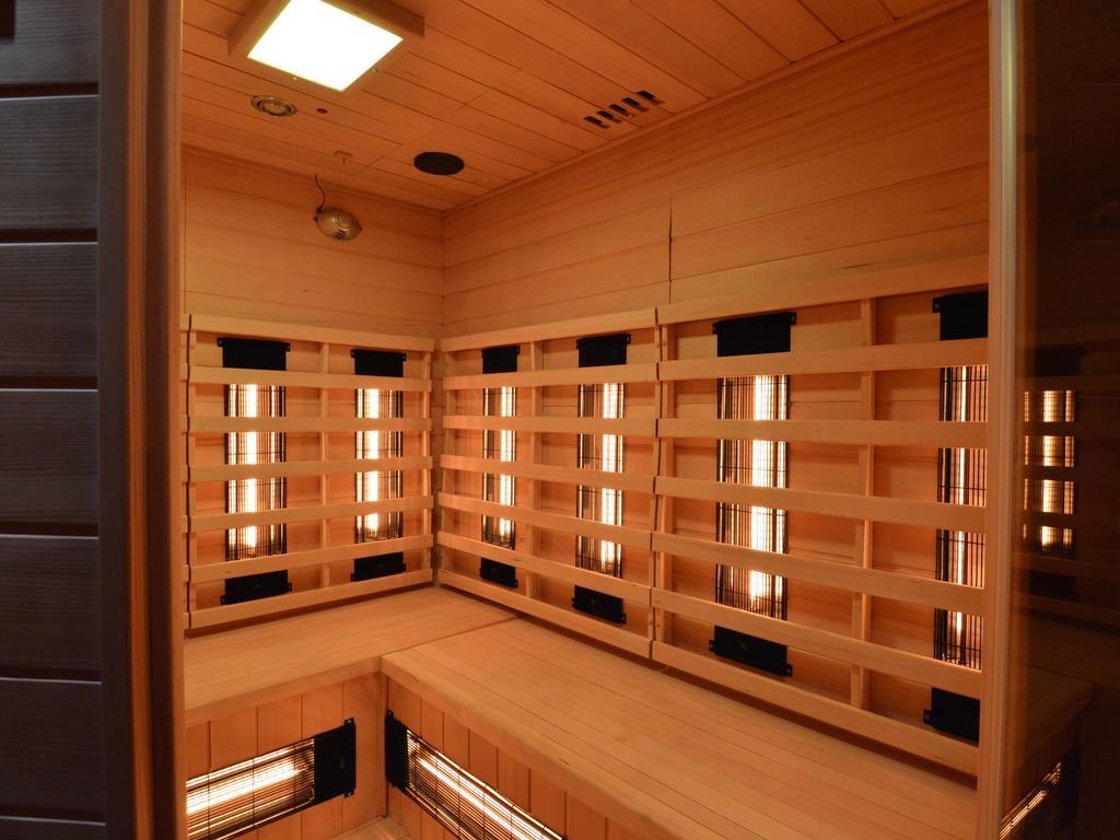 Cozy Holiday Home In Odeigne With Sauna ภายนอก รูปภาพ