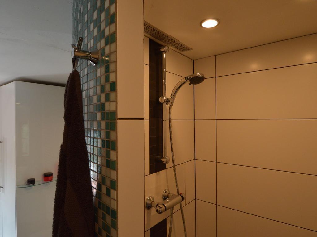 Cozy Holiday Home In Odeigne With Sauna ภายนอก รูปภาพ